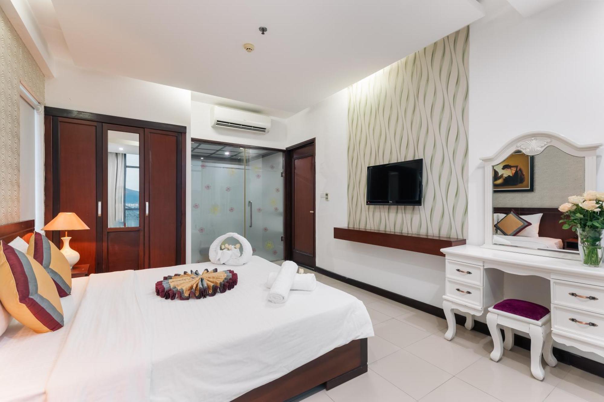 Star Hotel And Spa Danang Bagian luar foto
