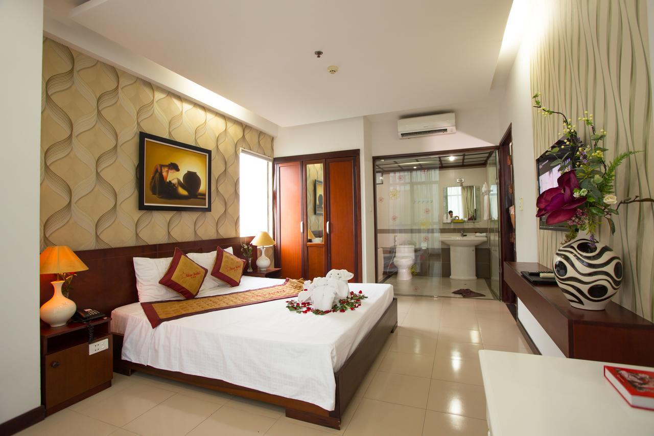Star Hotel And Spa Danang Bagian luar foto
