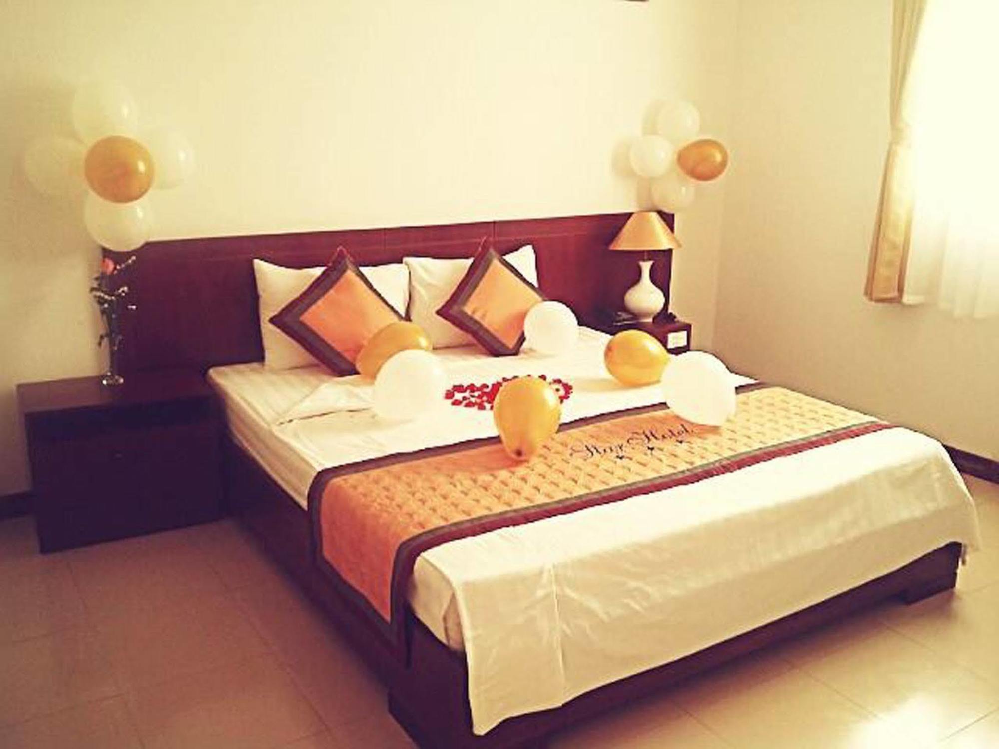Star Hotel And Spa Danang Bagian luar foto